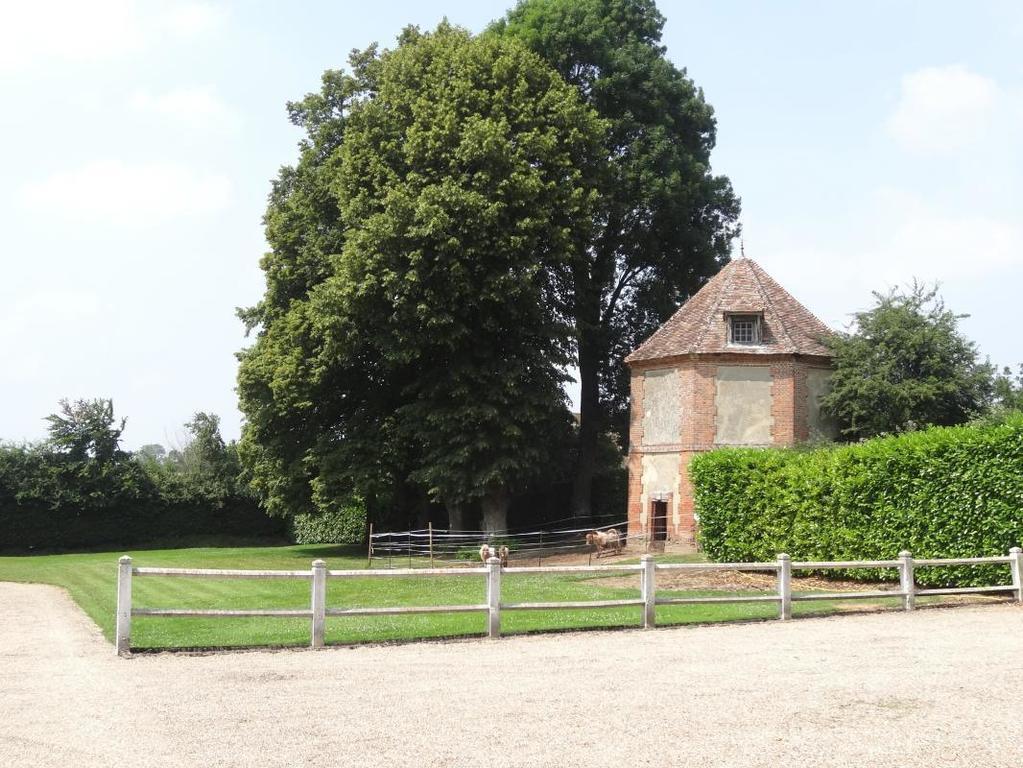 Chateau De Maillot Hotel Bonneville-la-Louvet Kültér fotó